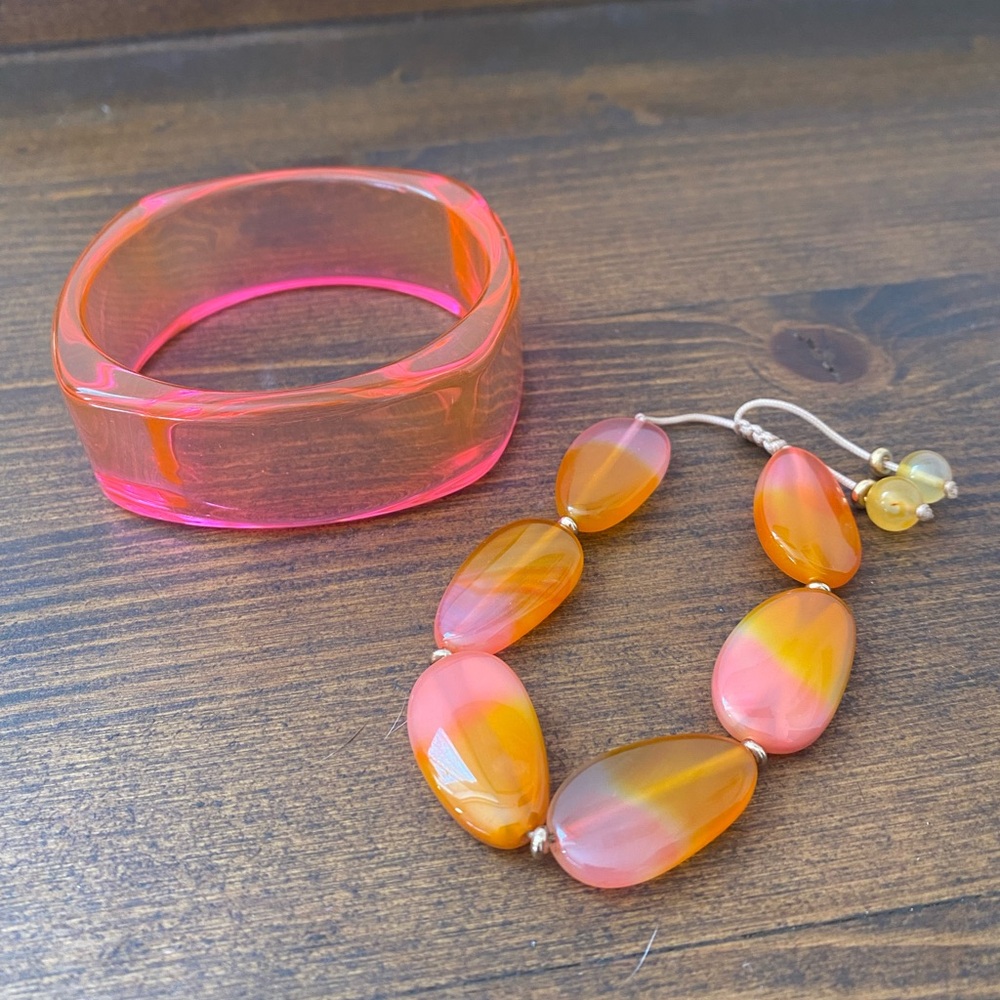 Lola Rose Agate Bracelet & Square Bangle Set Pink Orange Semi Precious Stone OS